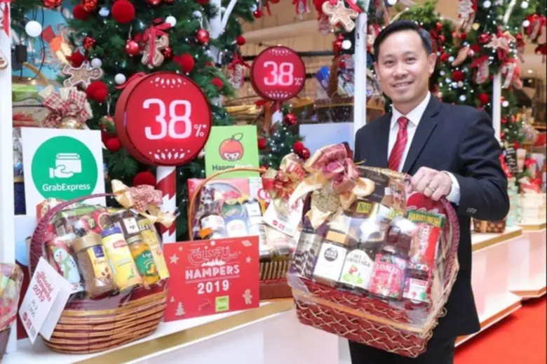 ชัยรัตน์ เพชรดากูล ผู้อำนวยการใหญ่บริหารส...