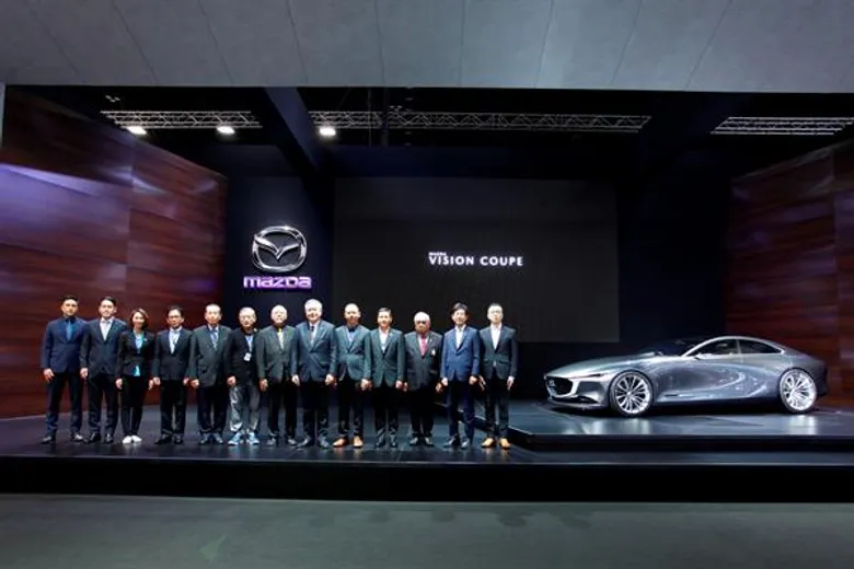 มาสด้าส่งตรงรถต้นแบบ VISION COUPE จากญี่ปุ่นสู่เมืองไทย เผยความสง่างามด้านการออกแบบสู่ยานยนต์ในอนาคต