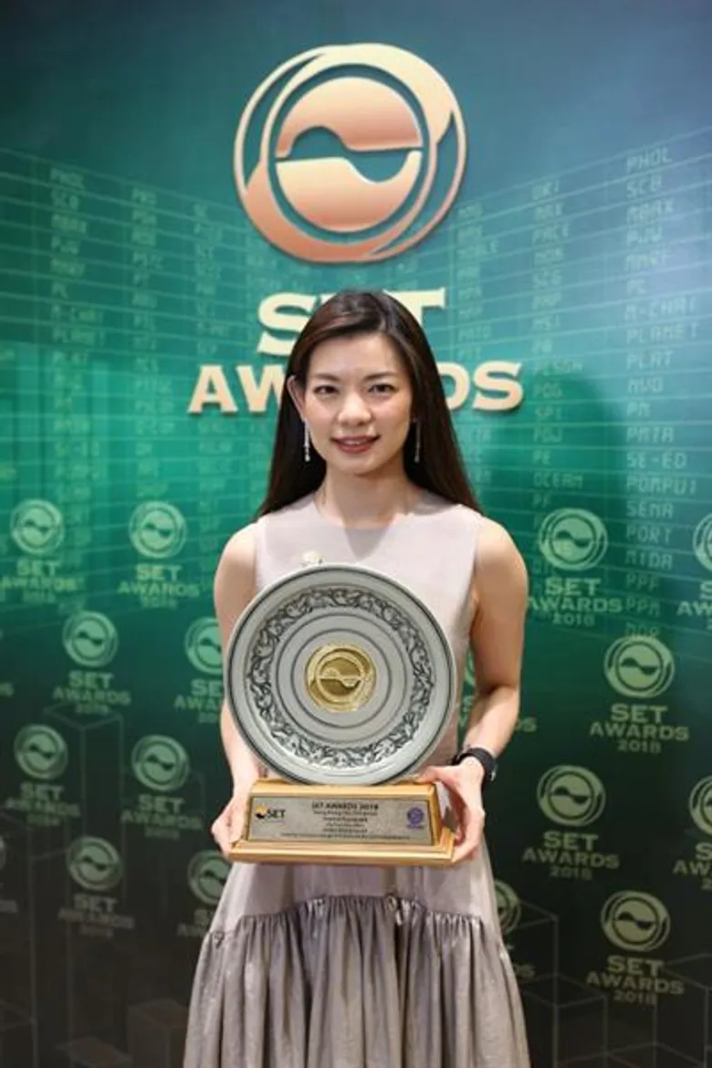 ซีอีโอ จาก CPN คว้ารางวัลผู้บริหารสูงสุดยอดเยี่ยม และ JUBILE คว้ารางวัลผู้บริหารสูงสุดรุ่นใหม่ ใน SET Awards 2018