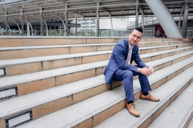 ในยุคที่โลกเปลี่ยนไปสู่การขายของออนไลน์ ค...