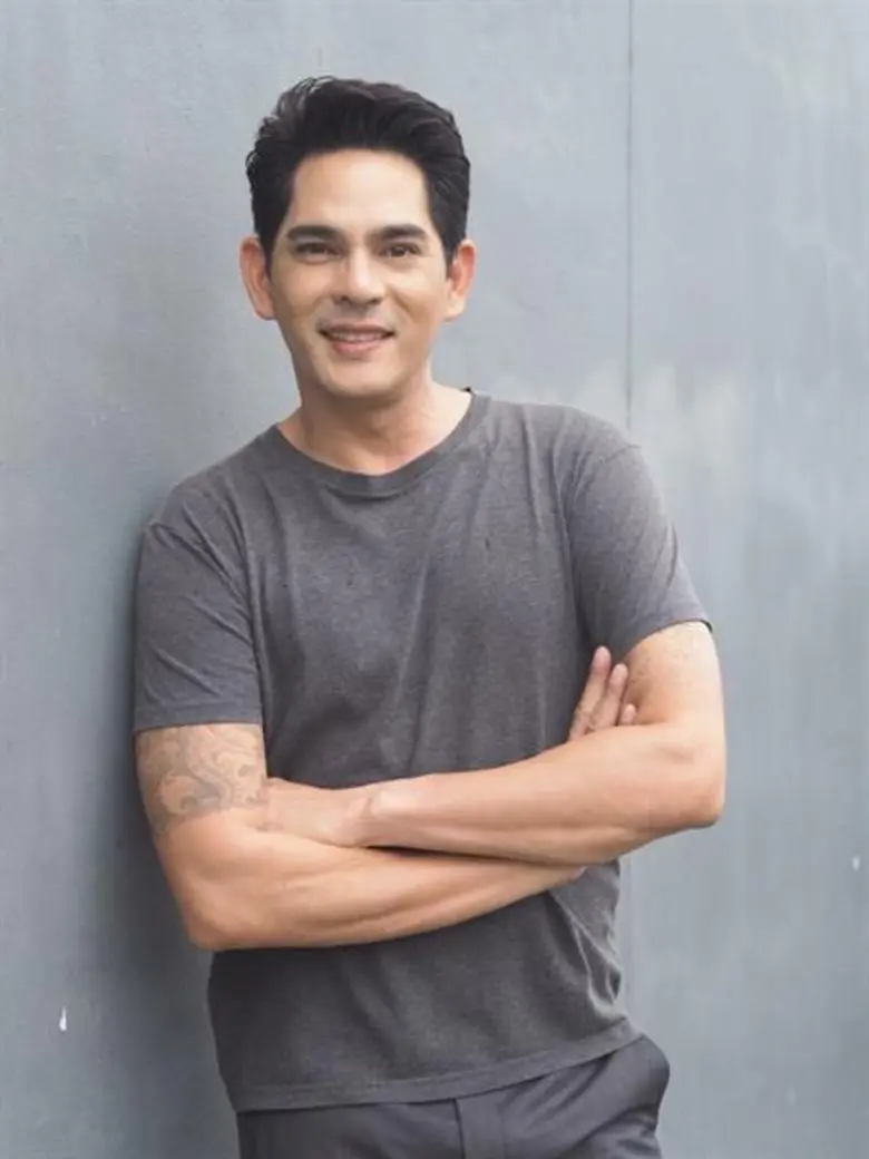 ฟิตร่างกายเต็มที่สำหรับ 2 หนุ่ม "ณัฐ ศักด...