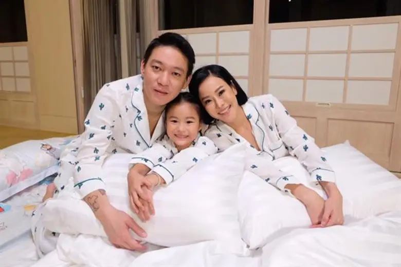 ถึงคิว พ่อจิน กับ แม่หนิง โดนลูกสาวสุดเลิ...