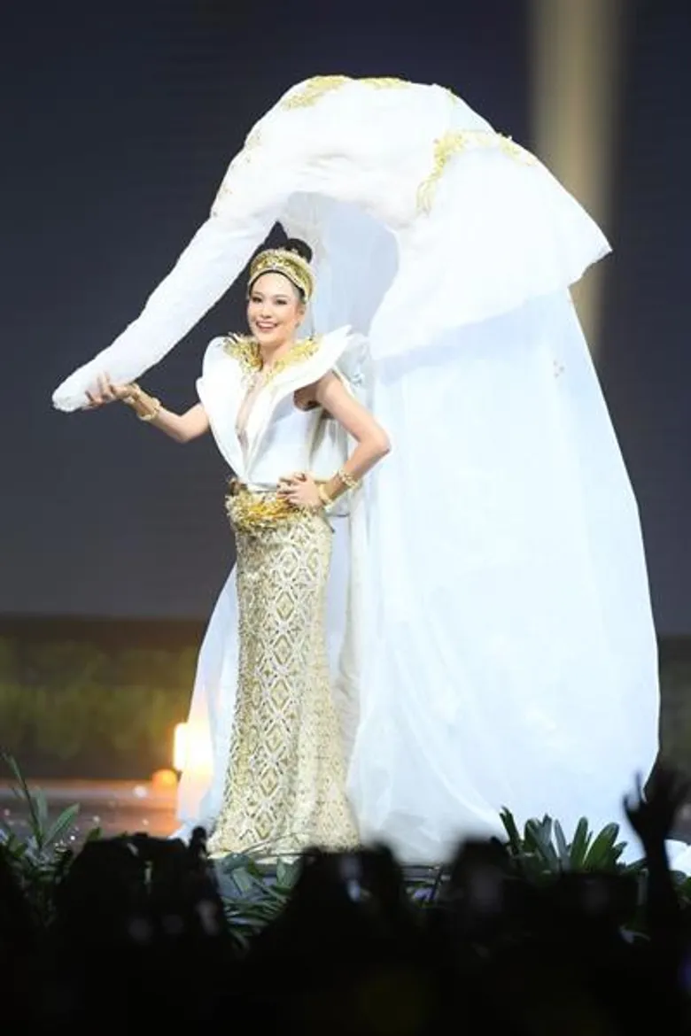 มิสยูนิเวิร์ส 2018 ประชันรอบชุดประจำชาติ นำเสนอวัฒนธรรม สีสันความสวยงามบนรันเวย์