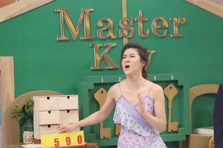 สตูไฟลุก! 'เชียร์-จียอน-เอม’ บุกสร้างความแซ่บ