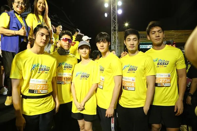 “เคลลี่-แพนเค้ก-ยุ้ย-ธัญญ์-อ้วน รังสิต-ณิชา-นาย ณภัทร” ฯลฯ จูงมือเพื่อนดารา ส่งต่อเรื่องราวดีๆ พร้อมนักวิ่งกว่าหมื่นคน ร่วมงานวิ่ง “ก้าวด้วยธรรมเพื่อ 17 โรงพยาบาล”