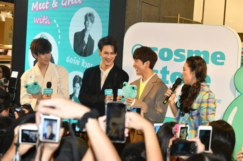 ผ่านมาแล้วกับการเปิดตัวอย่างเป็นทางการของ...