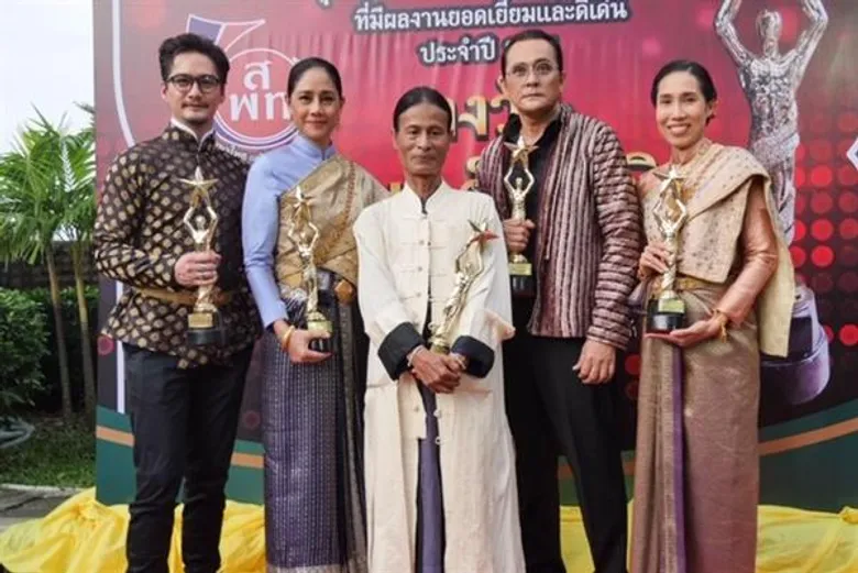 ศรีอโยธยา ภาพยนตร์ซีรีส์คุณภาพกวาดรางวัลในไทยมากที่สุดกว่า 34 รางวัล เดินหน้าเข้าชิง 5 รางวัลสุดยิ่งใหญ่ของเอเชีย Asian Television Awards ครั้งที่ 23