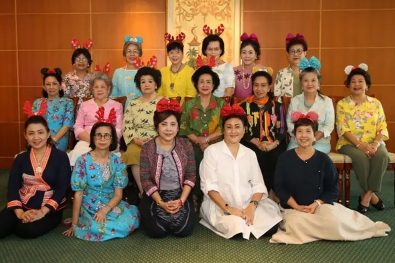 อดีตอาสาสมัครร้านจิตรลดา สาขาพระที่นั่งวิมานเมฆ โดย...