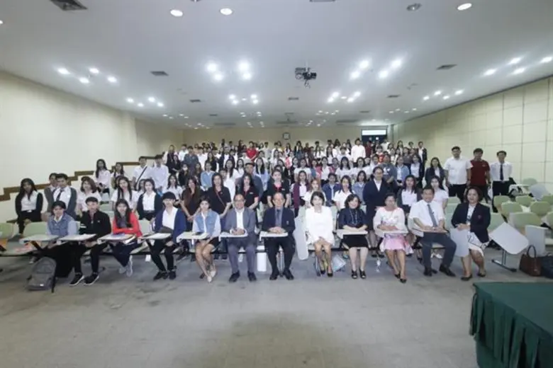 ม.ศรีปทุม ชลบุรี จัดพิธีปฐมนิเทศนักศึกษาสหกิจศึกษา
