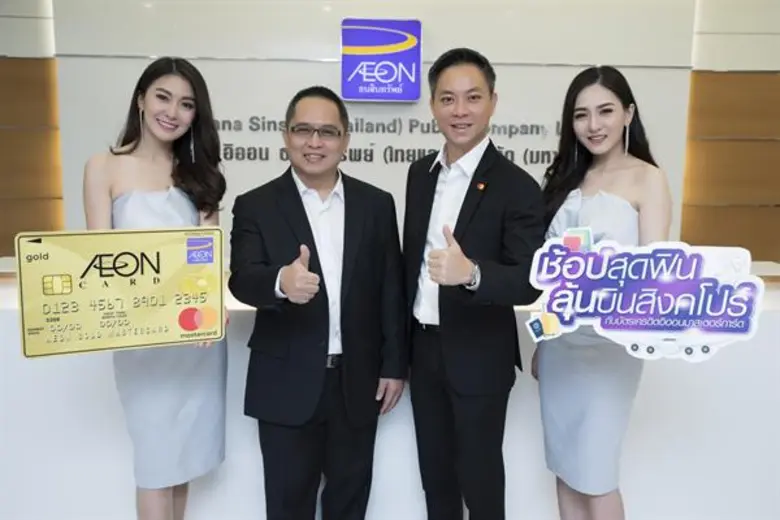นายนันทวัฒน์ โชติวิจิตร (ที่ 2 จากซ้าย) ก...