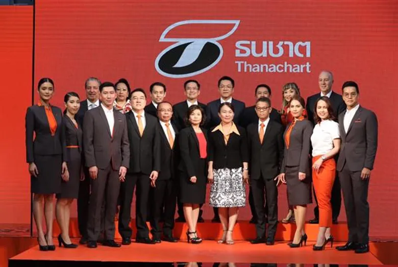 “ธนชาต” รีเฟรชแบรนด์รับศักราชใหม่ ชูพนักงานเป็นแบรนด์แอมบาสเดอร์ตัวจริง! พร้อมเปิดตัวยูนิฟอร์มใหม่ยกเซต 28 แบบ ย้ำภาพลักษณ์ “สมาร์ท ทันสมัย มีพลัง”