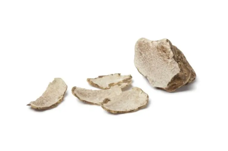 มหัศจรรย์แห่งการบำรุงขั้นสูงสุดเพื่อใบหน้ายกกระชับไร้ที่ติ ด้วย “Luxury White Truffle” สุดยอดนวัตกรรมจากฝรั่งเศส ผสานพลังสารสกัดระดับไฮเอนด์จากอิตาลี