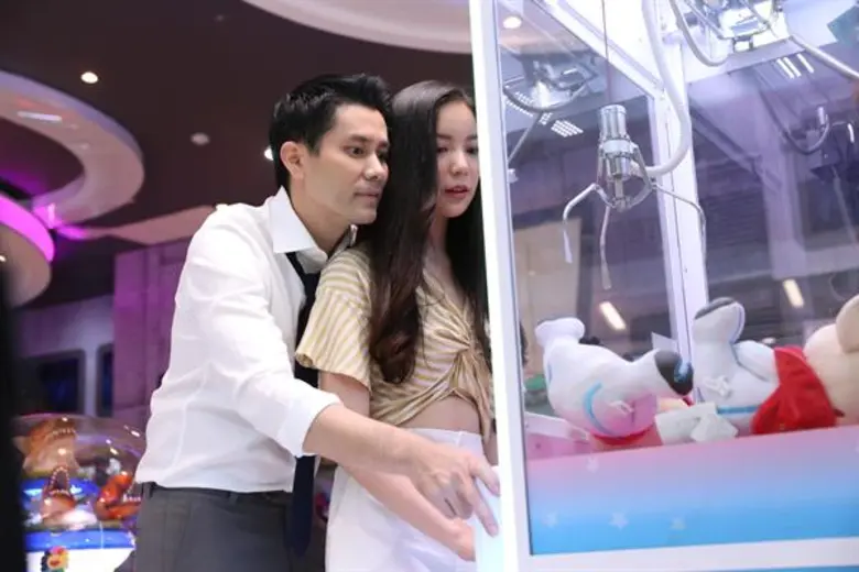 “มุก - วรนิษฐ์” ทุ่มสุดตัว เล่นดราม่าหนัก เป็นลมคากองถ่ายละคร “เมียน้อย”