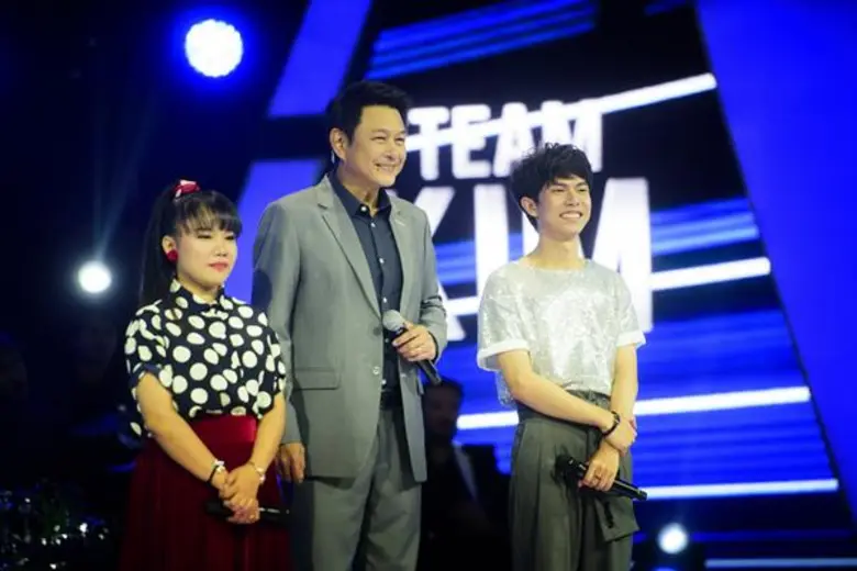 ลูกทุ่งลำซิ่งสายเอ็นเตอร์เทน “เต๋า - ผัดไท” ลูกทีมโค้ชคิ้ม ร้องสนุก แดนซ์กระจาย จูงมือเข้ารอบแบทเทิลแพ็คคู่