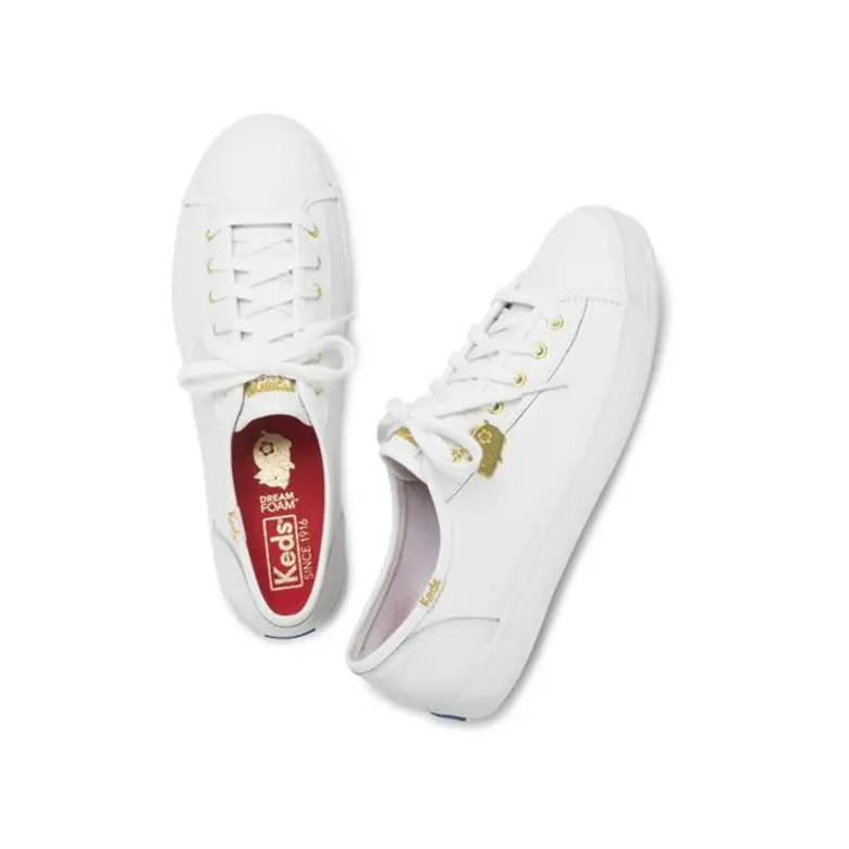 เคดส์ (Keds) ขอต้องรับเข้าสู่ปีหมูทองเทศก...