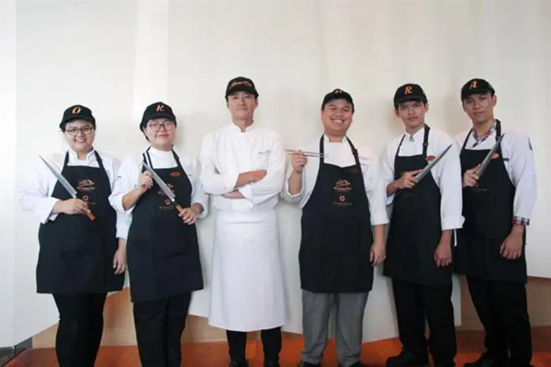 โรงแรม ดิ โอกุระ เพรสทีจ กรุงเทพฯ (The Ok...