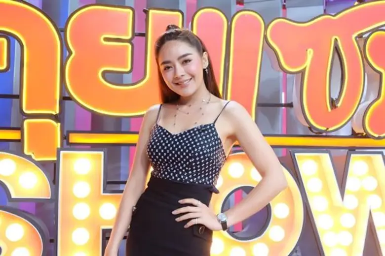 ปุยฝ้าย เปิดใจชีวิตกับโรคที่เสี่ยงเป็นอัมพาตตลอดชีวิต