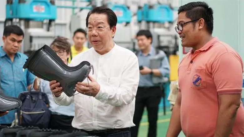 SME D Bank โชว์หลักสูตรปั้นดาวรุ่ง Startup ยางพาราไทย ผลงานกระหึ่ม ภายใน 1 ปี สร้างยอดขายพุ่งทะลุ 43 ล้านบาท