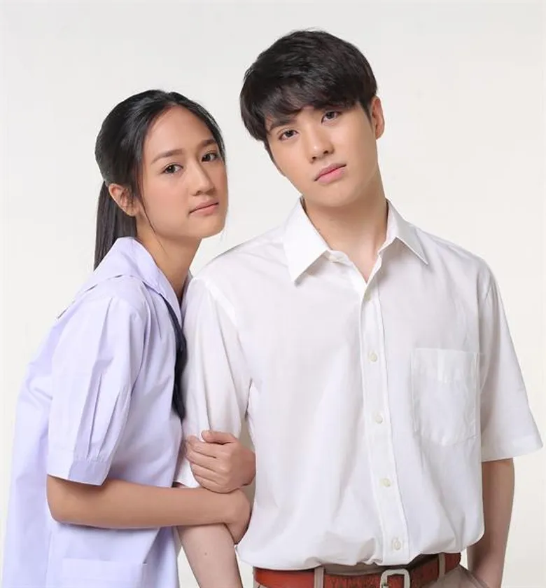 ได้เวลาลงจอ ซีรีส์ลูกผู้ชาย 3 เรื่อง 3 รส “ภูผา เพชร ปัทม์”ประเดิมตอนแรก “ภูผา” จับหนุ่มคิ้วบอยสุดฮอต “อิน สาริน” ประกบคู่สาวหวาน “พาย รินรดา”