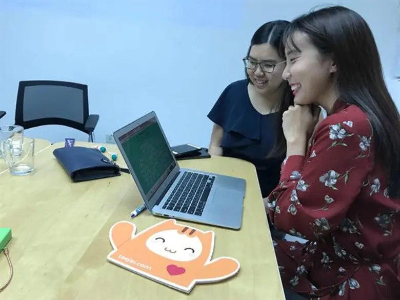 Ooca (อูก้า) และ Taejai.com (เทใจดอทคอม) ...