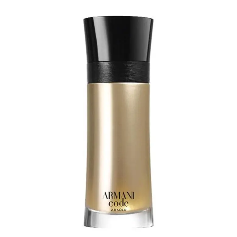 ไรอัน เรย์โนลด์ส ในบทบาทของการเป็นสุภาพบุรษตัวแทนน้ำหอม ARMANI CODE