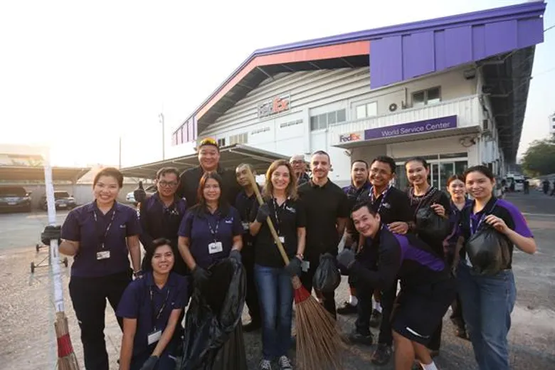 เฟดเอ็กซ์รวมพลัง ทำความสะอาดครั้งใหญ่ ร่วมทำดีคืนสู่สังคม