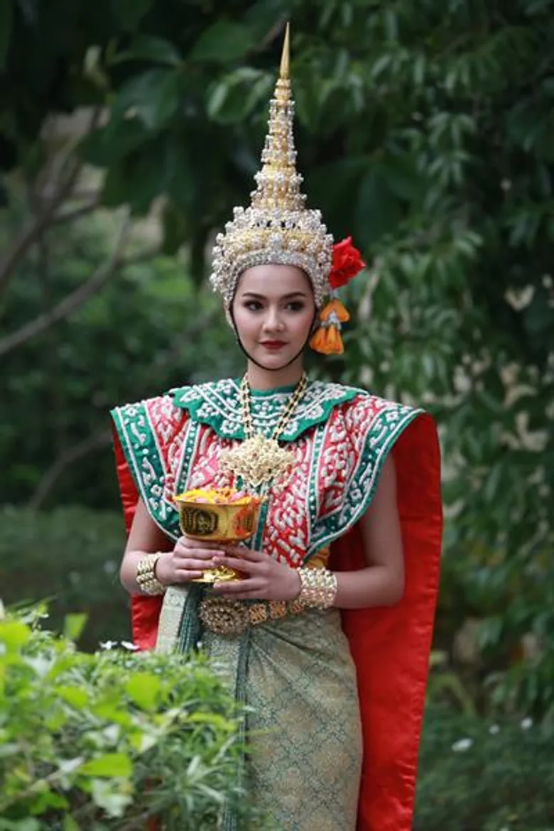 “แอมป์-พีพี” ประกบคู่อีกครั้ง ในละครดราม่ารสแซบ “สะใภ้นางรำ” ขยายเวลาความสนุกทุกเย็นวันจันทร์-เสาร์ เริ่ม 2 ก.พ.นี้