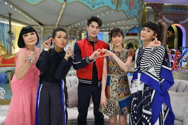 ทีวีไกด์: รายการ “3 แซบ” 'เคน-เอสเธอร์’ ควงคู่ออกรายการทีวีครั้งแรก 'เวย์-นานา’ เตรียมพร้อมเผื่อ โลกแตก!!! ใน '3 แซบ’