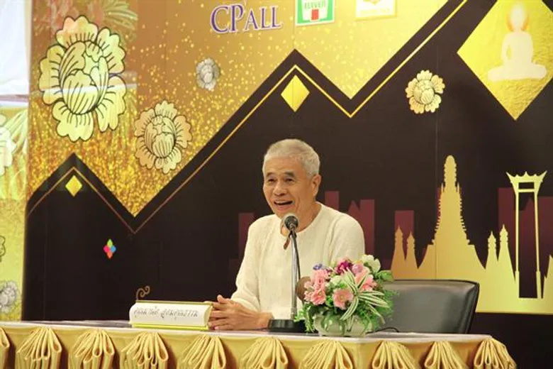 มานิต อุดมคุณธรรม ส่อง”สิ่งสำคัญของชีวิต”
