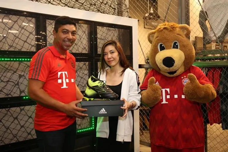 อาดิดาส ประเทศไทย เอาใจแฟนเสือใต้ จัดงานต้อนรับ โจวานนี่ เอลแบร์ ตำนานแข้งแห่งบาเยิร์น มิวนิค