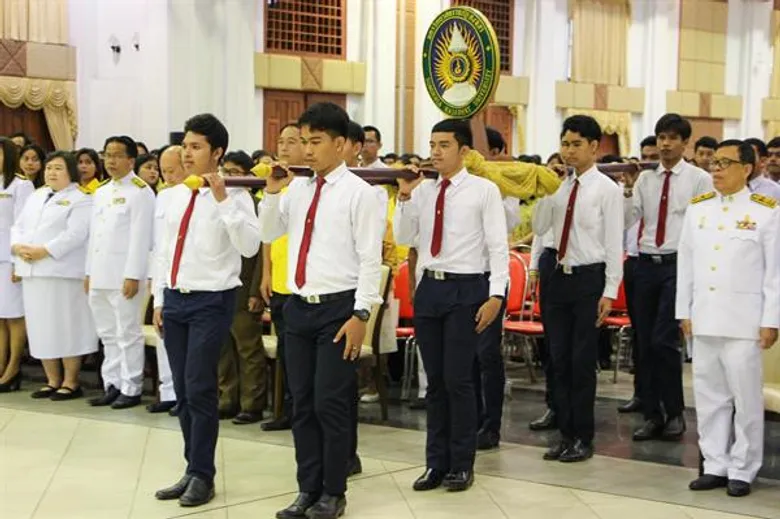 มรภ.สงขลา จัดพิธีถวายสักการะ “วันราชภัฏ” น้อมเกล้าฯ สำนึกพระมหากรุณาธิคุณในหลวง ร.9