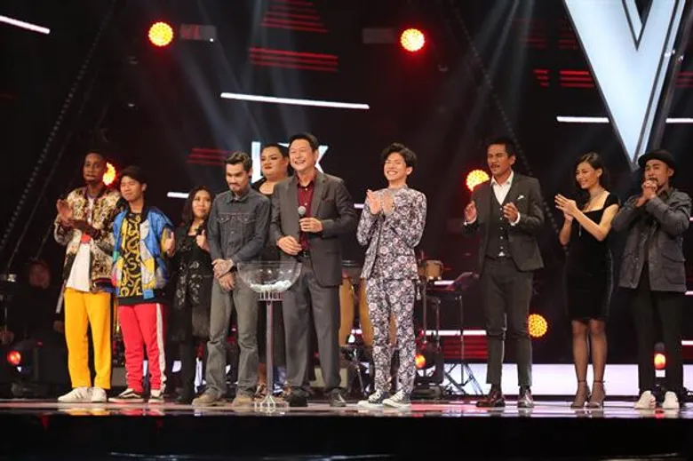 “เดอะ วอยซ์ 2018” รอบตัดเชือก เปิดเวทีเดือด! โหวตกระหน่ำ “เล็ก-ป๊อก-นีสนึง-โจอี้” สี่คนแรกเข้ารอบชิงฯ
