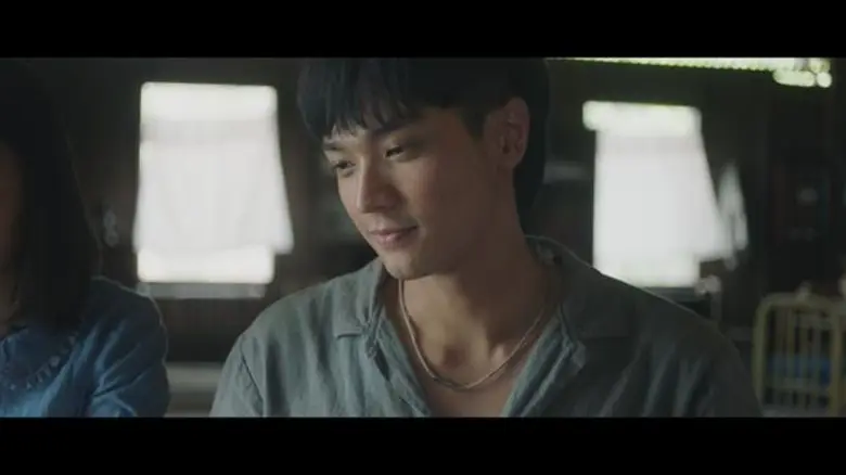 สมกับเป็นภาพยนตร์โรแมนติกทริลเลอร์คนจับตา...