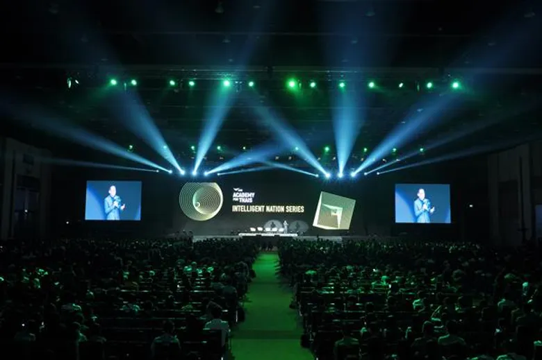 ถอดสลักความคิด : AIS ACADEMY for THAIs: Intelligent Nation Series ตามทันเทคโนโลยี เพิ่มทักษะ ก่อเกิดวัฒนธรรม