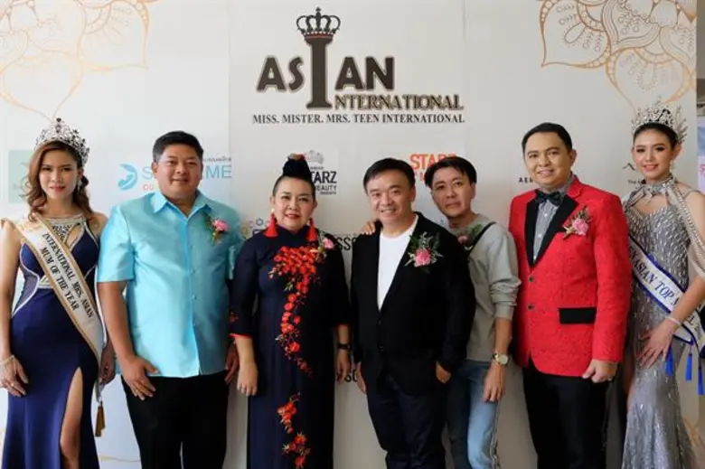 คุณศศิลักษณ์ พจนานนท์ ผู้จัดการฝ่ายการตลา...