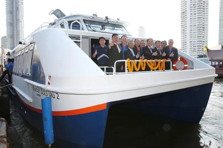 “เจ้าพระยา รีเวอร์ ไลน์” ส่งเรือท่องเที่ยวโฉมใหม่ “Hop on Hop off Boat 4U” ร่องแม่น้ำเจ้าพระยา ยกระดับคุณภาพ และความปลอดภัยสูงสุด ทั้งตัวเรือ และอุปกรณ์ ผลิตเรือโดย “สกุลฎ์ซี อินโนเวชั่น”