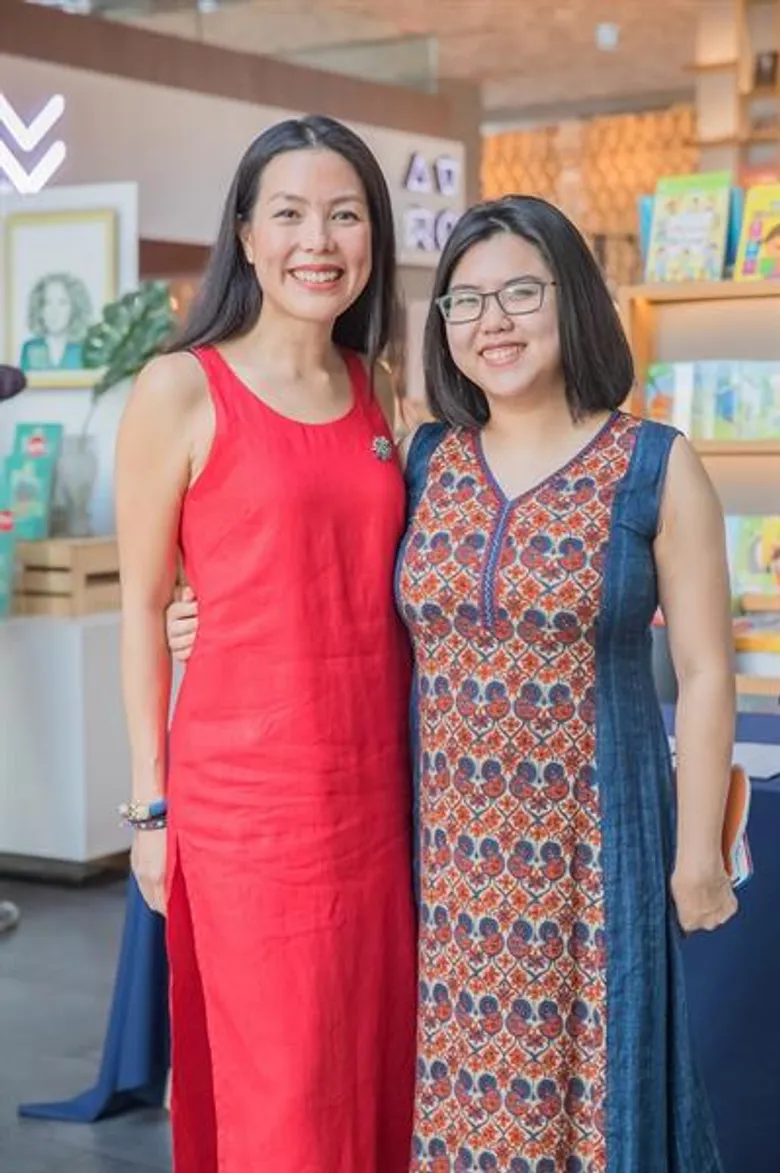 นานมีบุ๊คส์ และ Open House Bookshop by Hardcover จัดงานเปิดตัวหนังสือ “ร้อยเรื่องเล่าของผู้หญิงเปลี่ยนโลก (Good Night Stories for Rebel Girls 2)” หนังสือน่าทึ่งที่แสดงให้เห็นว่า ผู้หญิง (มีสิทธิ) เป็นอะไรก็ได้ที่พวกเธออยากเป็น