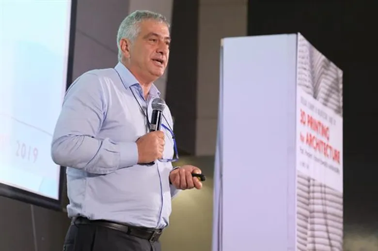 “เอสซีจี ซิเมนต์” ต่อยอดเทคโนโลยี 3D Printing ในวงการก่อสร้างด้วยนวัตกรรม “3D Cement Extrusion Printing” พร้อมเชิญกูรูระดับโลกอัพเดตเทรนด์สถาปัตยกรรม
