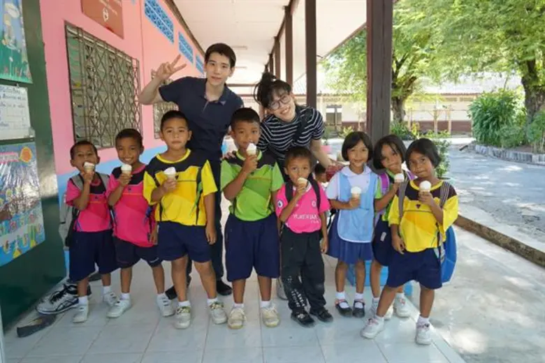 เอบีม คอนซัลติ้ง จัดกิจกรรม “Krabi, how are you DOO ENG?” ส่งเสริมเยาวชนจังหวัดกระบี่เพื่อสร้างแรงบันดาลใจในการเรียนรู้ภาษาอังกฤษ