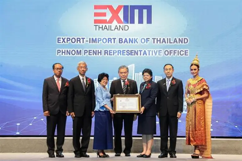 นายอภิศักดิ์ ตันติวรวงศ์ รัฐมนตรีว่าการกร...