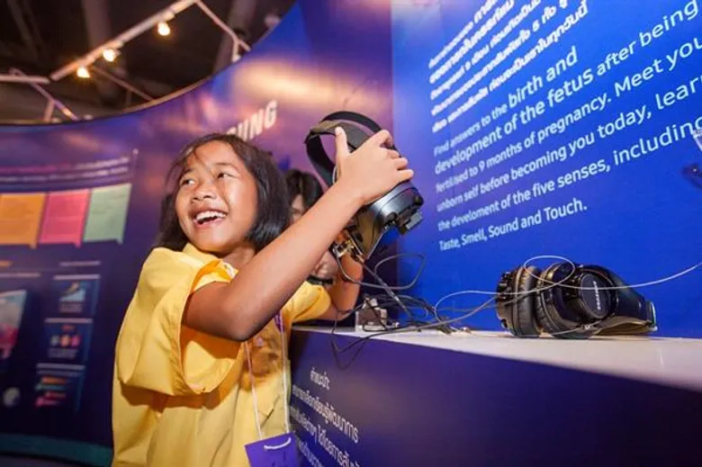 ซัมซุง ร่วมกับ อพวช. เปิดตัวนิทรรศการ VR สุดล้ำ นำนวัตกรรมและเทคโนโลยี สร้างประสบการณ์เรียนรู้แนวใหม่ให้เยาวชนไทย