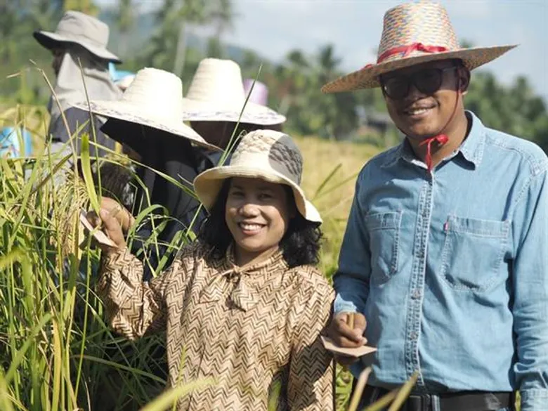 มรภ.สงขลา นำ นศ.เกษตร อนุรักษ์พันธุ์ข้าวพื้นเมือง