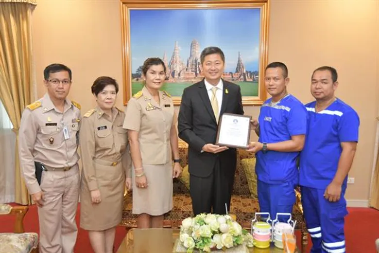 บุคคลตัวอย่าง “เจ้าบ้านที่ดี”