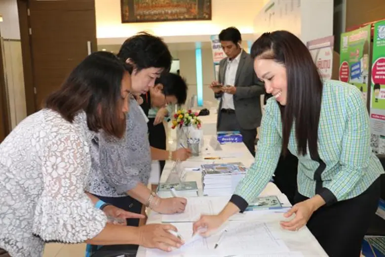 ภาพข่าว: SME D Bank จับมือไปรษณีย์ไทย ติดปีกผู้ประกอบการบุกตลาดอีคอมเมิร์ซ ยุค 4.0