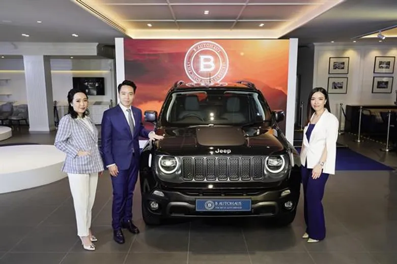 Benz Auto Service อัพเกรดธุรกิจ รีแบรนด์สู่ B Autohaus มิติใหม่แห่งบริการด้านยานยนต์ของคนรุ่นใหม่ ชูบริการครบวงจรที่เข้าใจลูกค้า เชื่อมั่นตลาดรถยนต์ไทยระดับบนขยายตัวต่อเนื่อง เผย Jeep Renegade พรีเมียมคาร์รุ่นพิเศษครั้งแรกในไทย ราคา 3.49 ล้านบาท