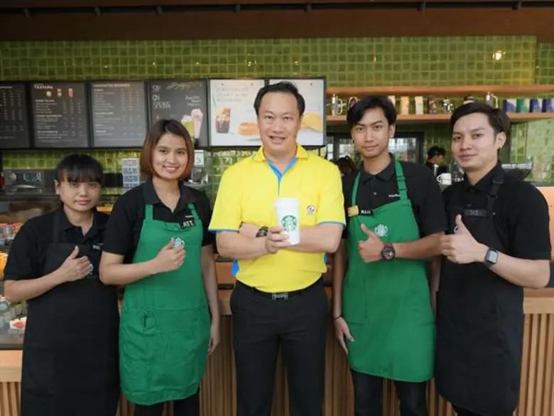 ภาพข่าว: “SUSCO” เปิดบริการ Starbucks Drive Thru เสิร์ฟผู้ใช้รถยนต์ ย่านถนนราชฤกษ์