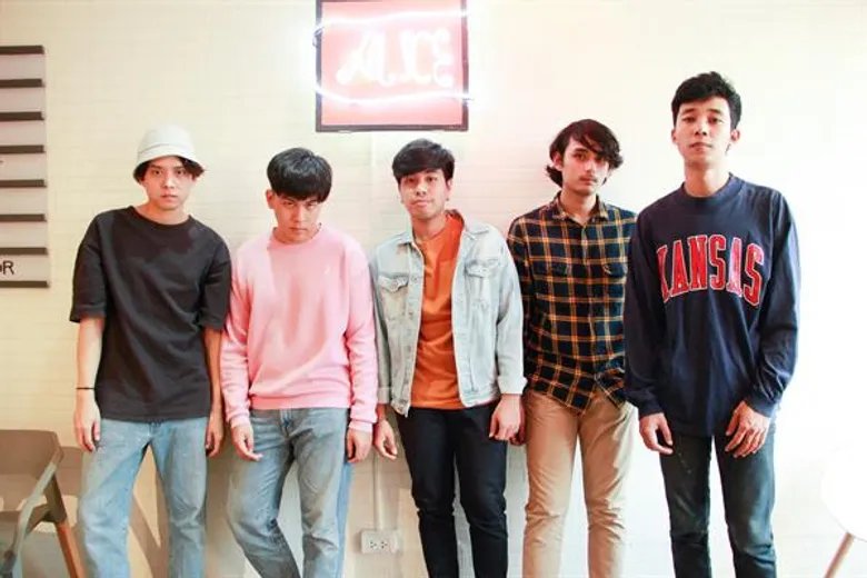 COGO (ซีโอโก) วงดนตรีที่ทำงานแบบทีมเวิร์ค พร้อมเดินหน้าในซิงเกิ้ลใหม่ที่ใครๆ ก็ต้องอยากเป็นแฟน