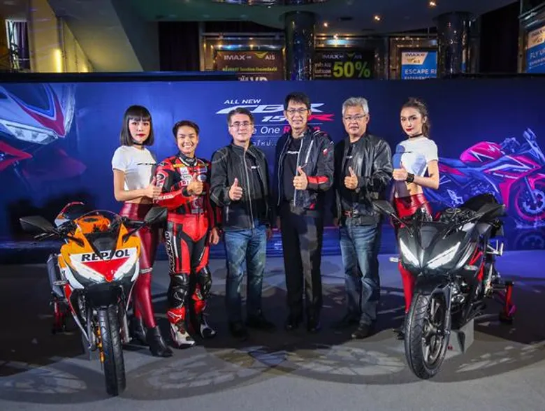 สิ้นสุดการรอคอย! แฟนรถสปอร์ตได้เฮ! เอ.พี. ฮอนด้า เผยโฉม All New CBR150R ใหม่ทั้งคัน อัดแน่นเทคโนโลยีจากสนามแข่งระดับโลก ภายใต้คอนเซ็ปต์ “กำเนิดใหม่ เร้าใจที่หนึ่ง”