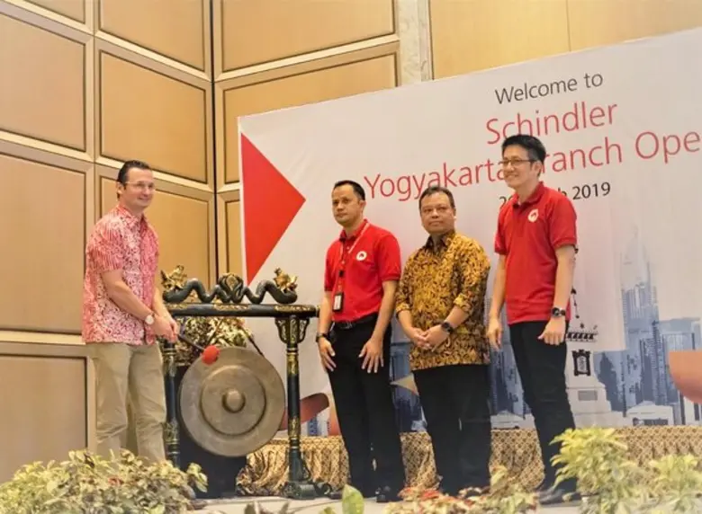 บริษัท พีที เบอร์กา ชินด์เล่อร์ ลิฟต์ส ขย...