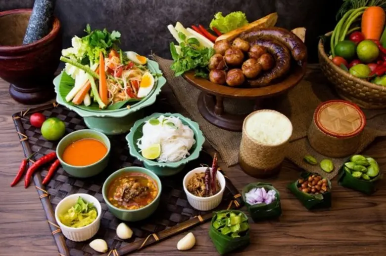 โรงแรมโกลเด้นทิวลิป ซอฟเฟอริน กรุงเทพ ร่ว...